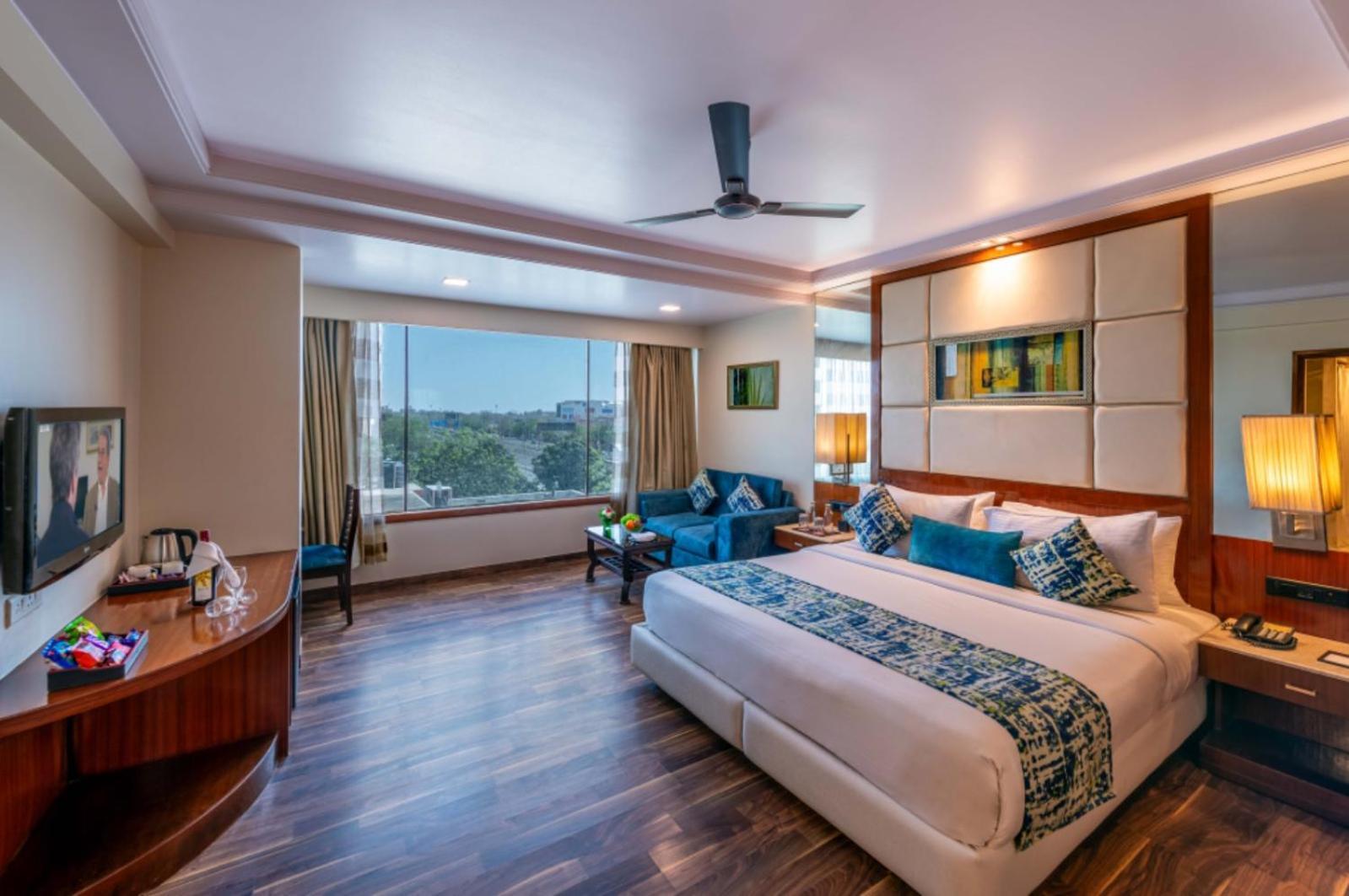 Libra Lords Inn, Jaipur Eksteriør billede